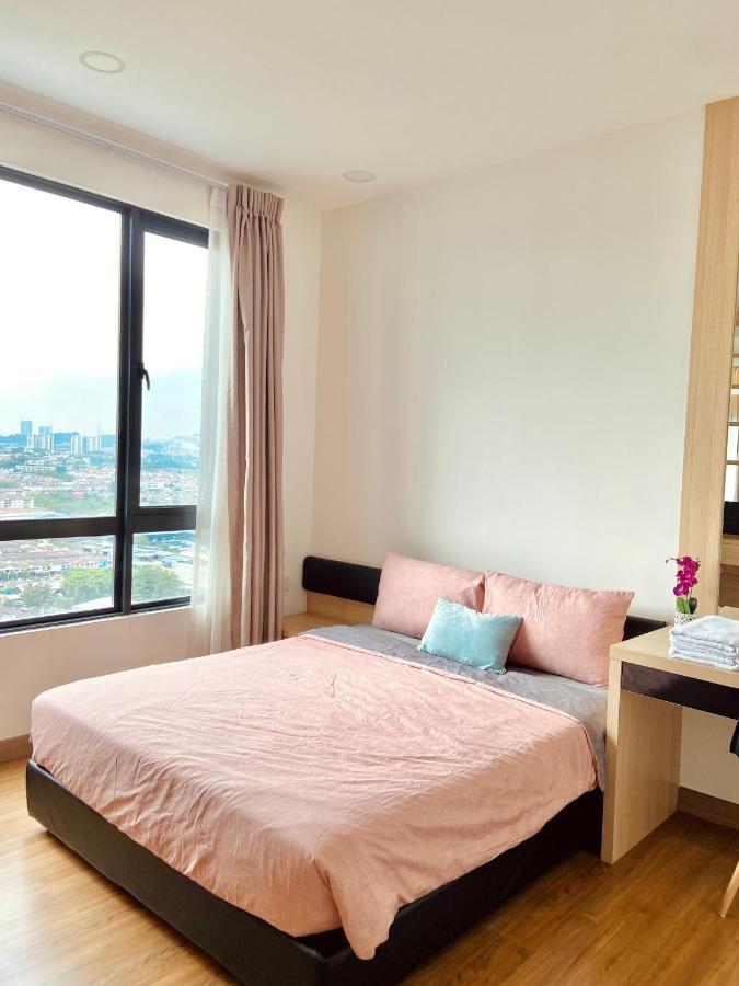 Dream Suite 2 - Landmark Residence 1, High Floor, Nice View, Wi-Fi & Tv Box カジャン エクステリア 写真