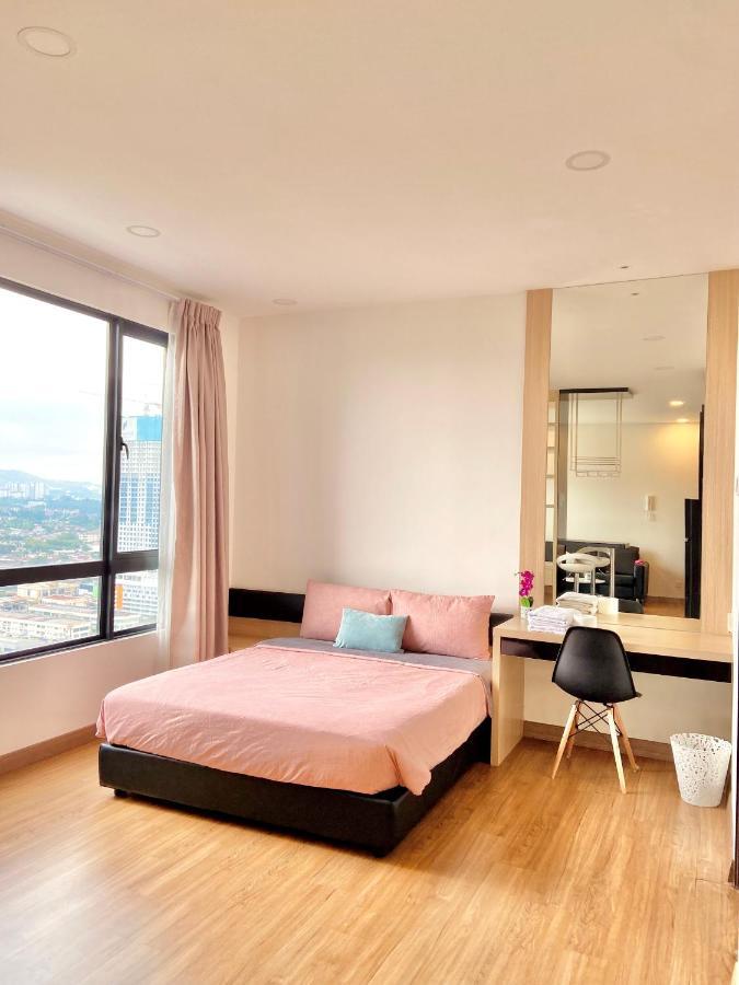 Dream Suite 2 - Landmark Residence 1, High Floor, Nice View, Wi-Fi & Tv Box カジャン エクステリア 写真