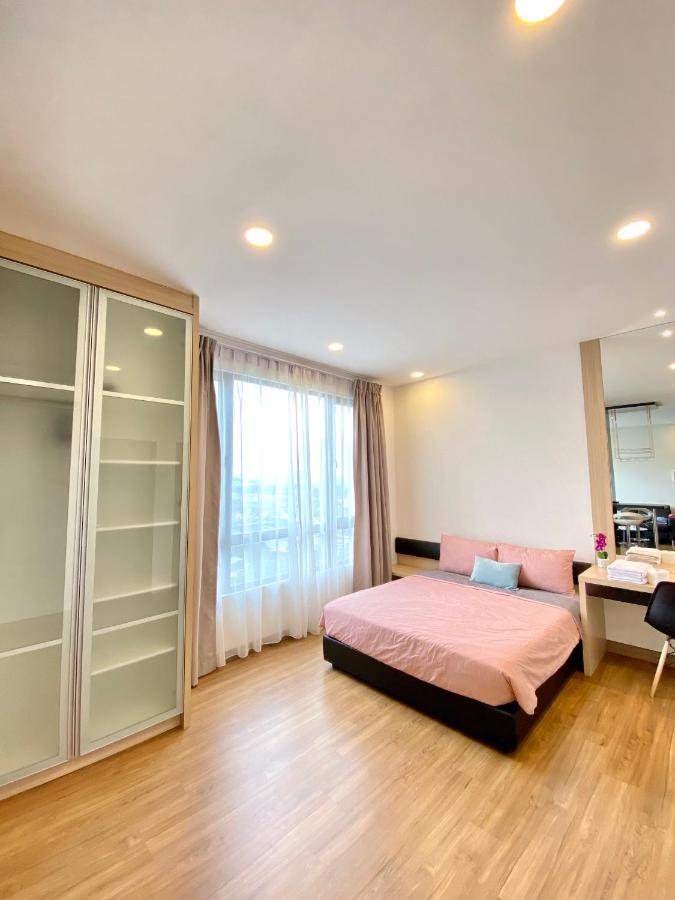 Dream Suite 2 - Landmark Residence 1, High Floor, Nice View, Wi-Fi & Tv Box カジャン エクステリア 写真
