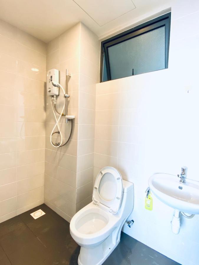 Dream Suite 2 - Landmark Residence 1, High Floor, Nice View, Wi-Fi & Tv Box カジャン エクステリア 写真