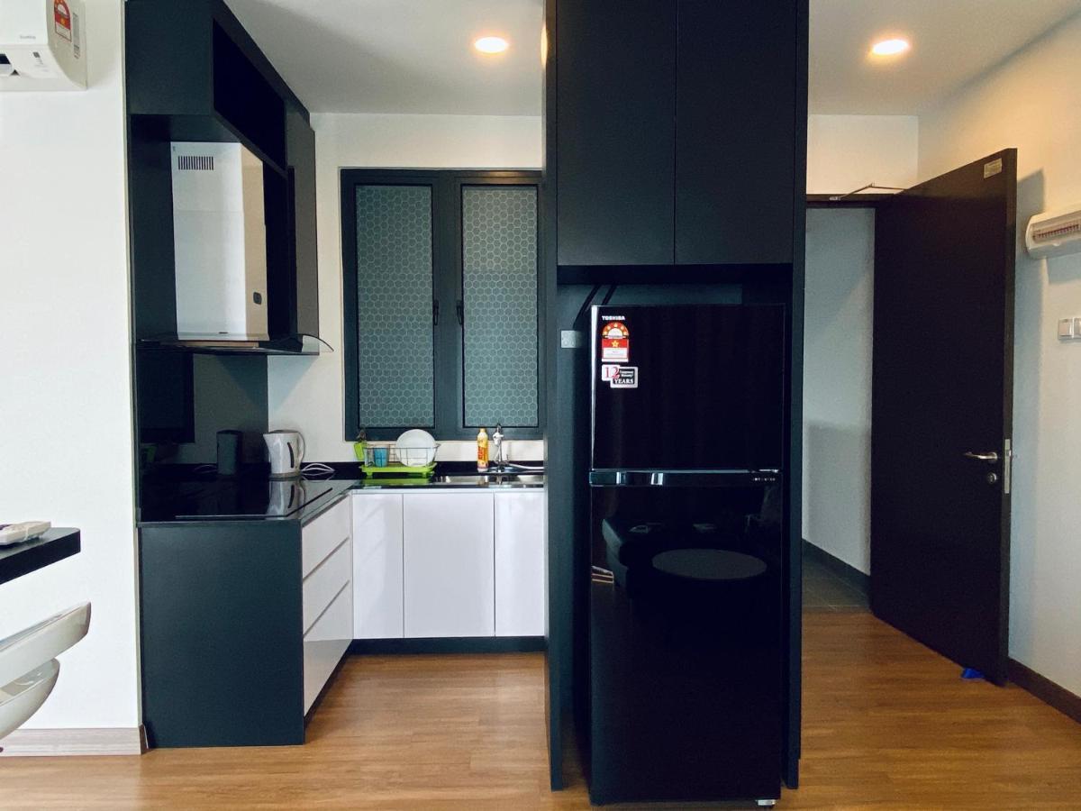 Dream Suite 2 - Landmark Residence 1, High Floor, Nice View, Wi-Fi & Tv Box カジャン エクステリア 写真
