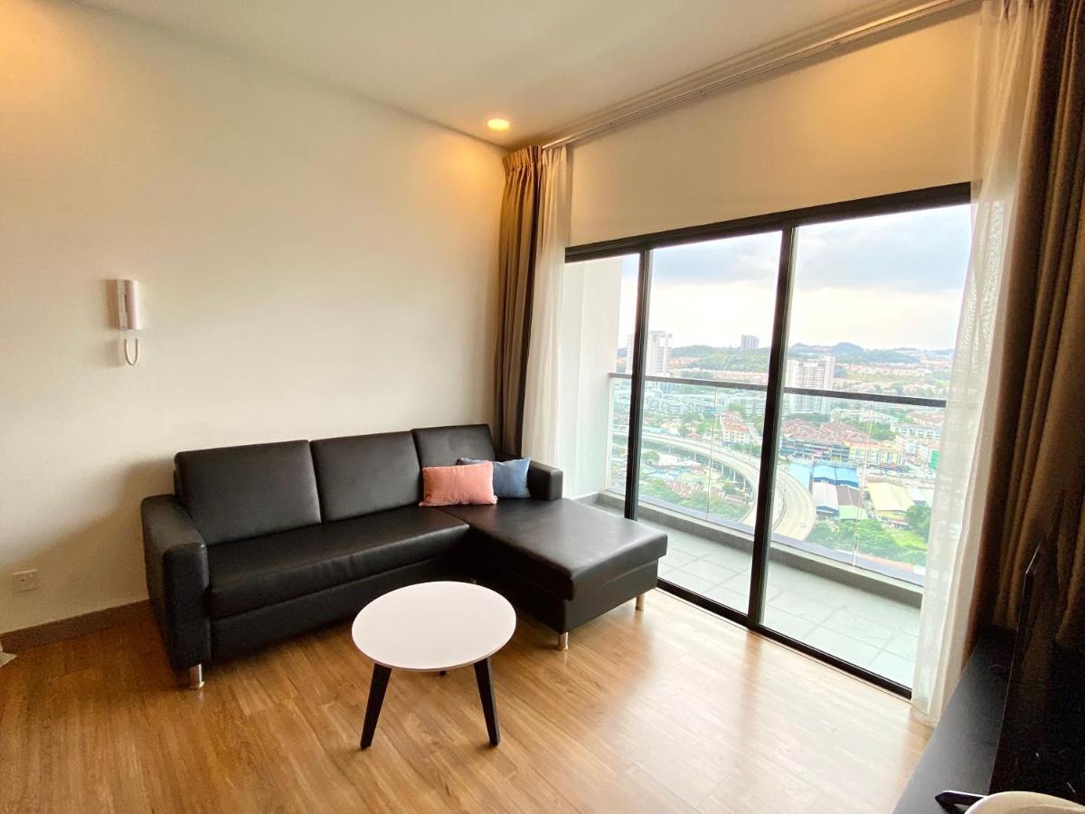Dream Suite 2 - Landmark Residence 1, High Floor, Nice View, Wi-Fi & Tv Box カジャン エクステリア 写真