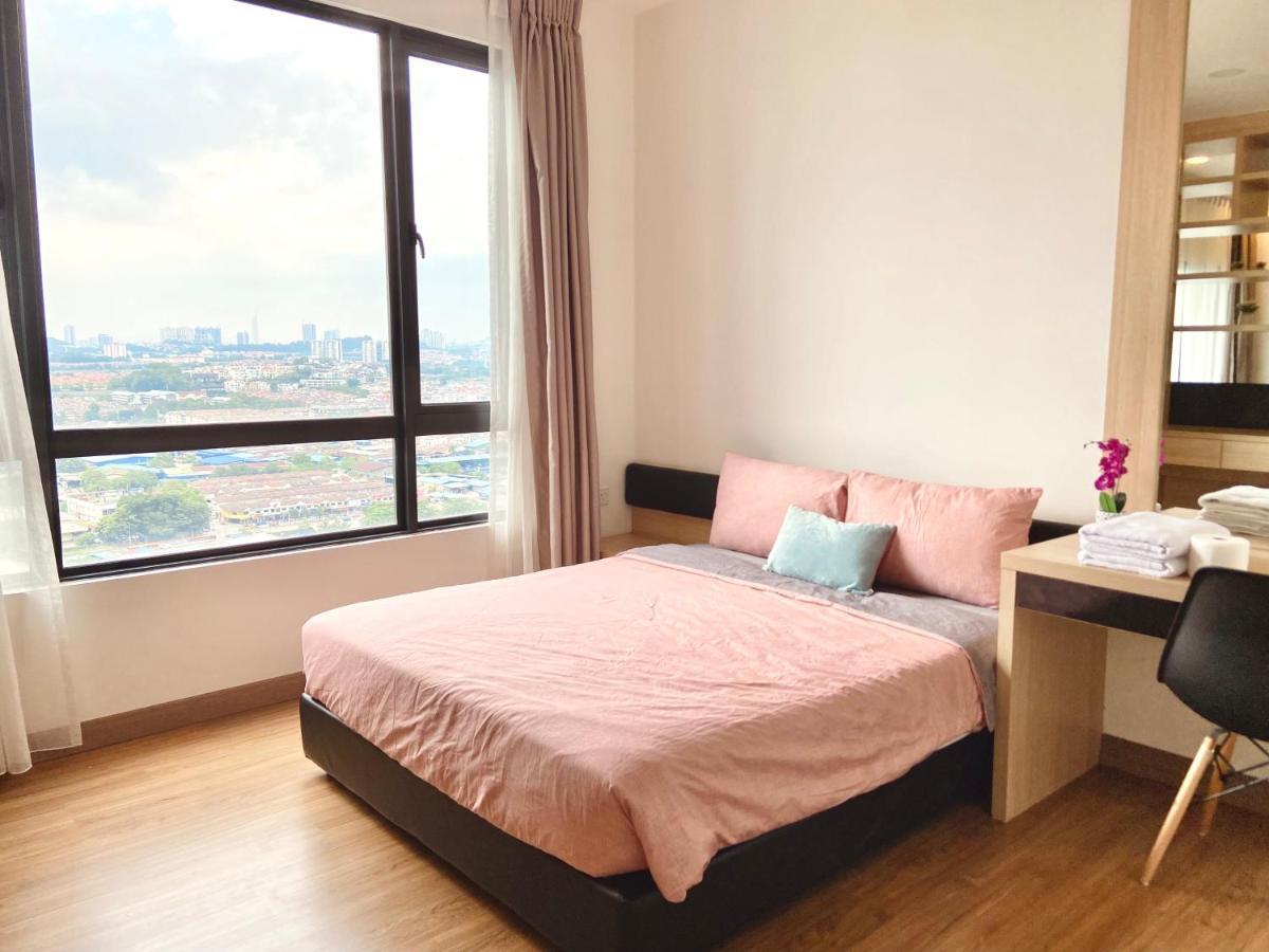 Dream Suite 2 - Landmark Residence 1, High Floor, Nice View, Wi-Fi & Tv Box カジャン エクステリア 写真