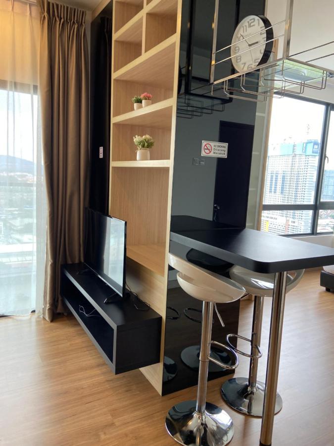 Dream Suite 2 - Landmark Residence 1, High Floor, Nice View, Wi-Fi & Tv Box カジャン エクステリア 写真