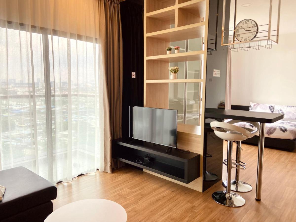Dream Suite 2 - Landmark Residence 1, High Floor, Nice View, Wi-Fi & Tv Box カジャン エクステリア 写真
